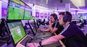 北体甲组女子100米的身材 来自大长腿的冲击#田径 北体甲组女子100米的身材 来自大长腿的冲击#田径